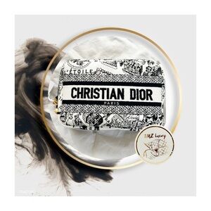 GWP CD Black & White Logo Pouch (no chain)